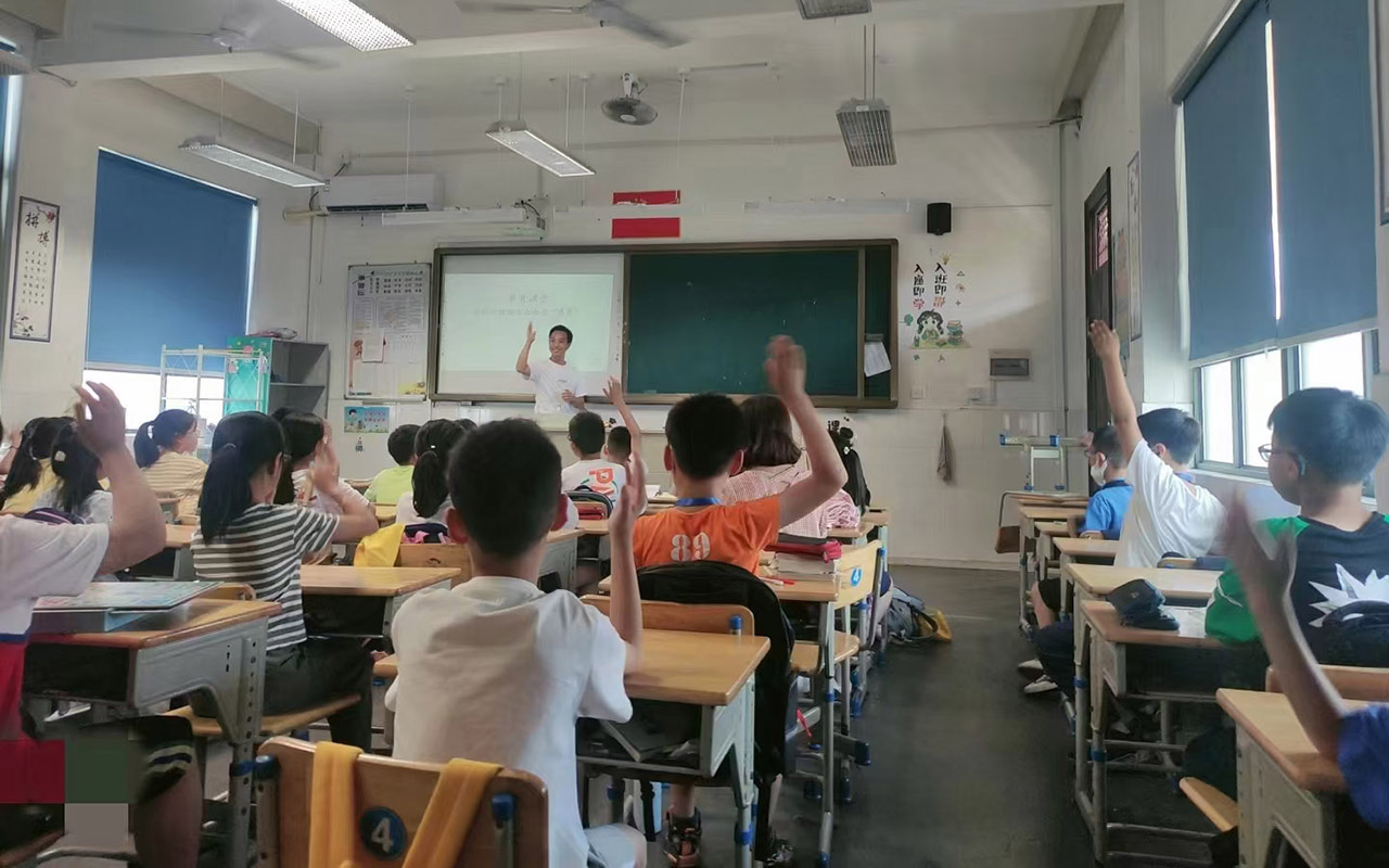 集宁冯家小学